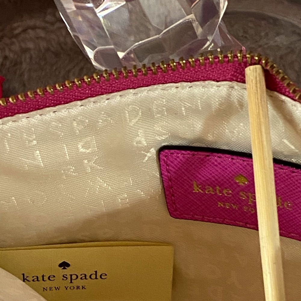 NWOT Kate Spade Zippered Wristlet - Picture 7 of 8